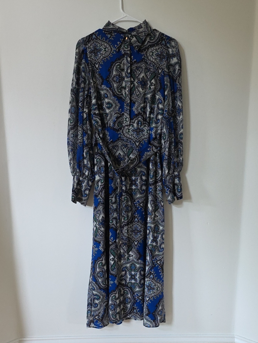 Karen Millen Tile Print Georgette Pleated Woven Shirt Dress, US 8 - Picture 2 of 10